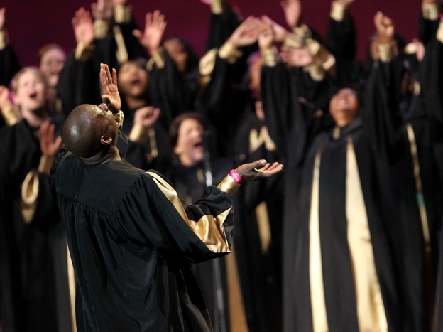 black_choir_putting_it_down.jpg